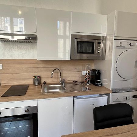 Apartamento Paon, Coquet Appt Avec Parking A Caen Exterior foto